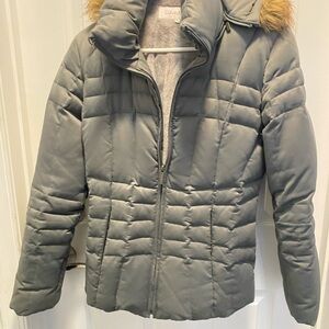 Calvin Klein Women's Puffer Jacket in Gray